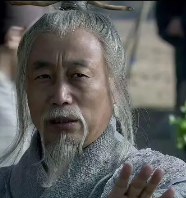项羽与范增之间的关系怎么样：一段未尽的君臣缘分