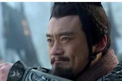 章邯投降项羽而非刘邦为什么这么做，背后的原因是什么?