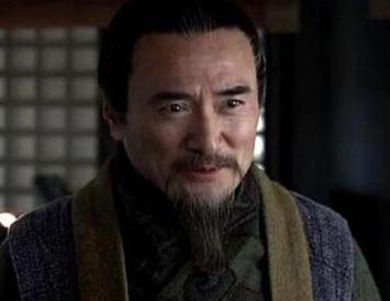 李严的坚韧与期待：贬谪中的对诸葛亮的信任