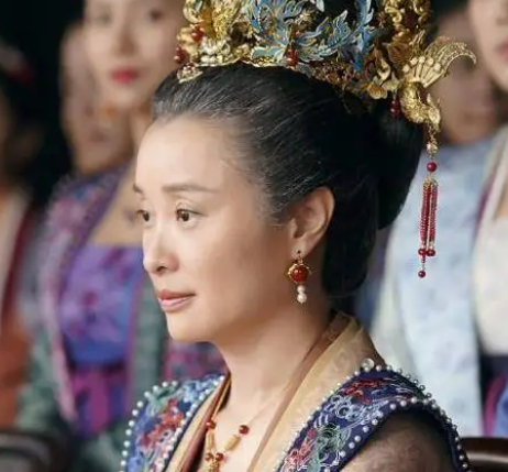 宋仁宗的母亲与妻子：两位影响深远的女性