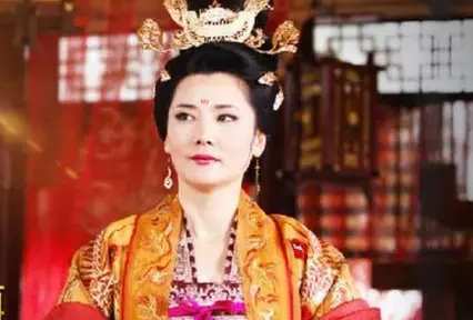 曹皇后剪发验功：一段历史佳话