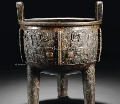青铜器——鼎：古代礼制与文明的见证