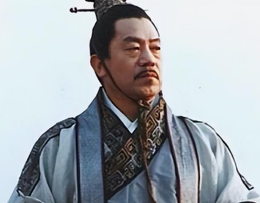 秦朝时期有哪些历史名人？他们有何事迹？