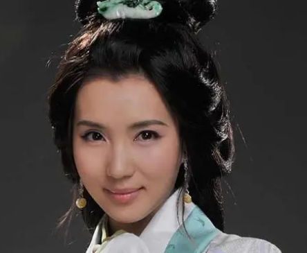 曹操不霸占貂蝉是为什么?揭秘三国背后的人性与道德