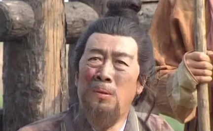 刘备禁酒，简雍巧妙纠正