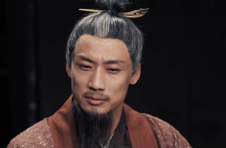揭秘历史之谜：王莽如何将头发染黑？