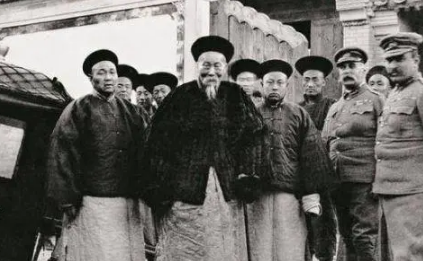 李鸿章是如何治理两广地区黑恶势力的？有什么办法？