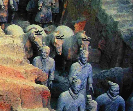 秦始皇陵中的绿脸俑，身份又是什么样的？