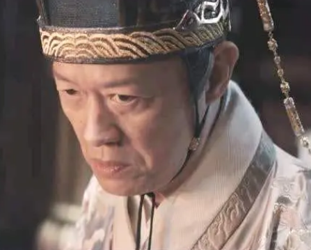 魏忠贤：明朝晚期的权臣与其影响