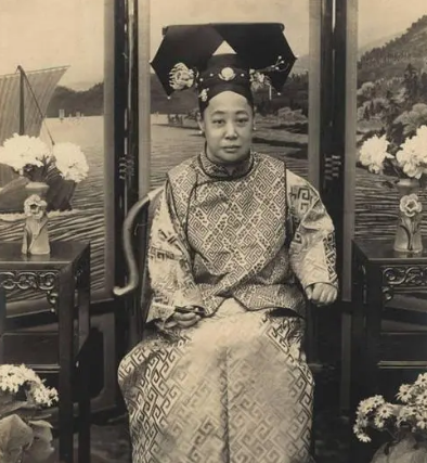 四大太妃对晚清的影响有哪些？分别是什么方面？