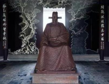 史可法：明末政治家、军事家、抗清名将、民族英雄