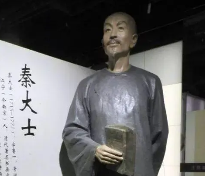 秦桧后人成清朝状元，岳飞墓前抒怀诗篇