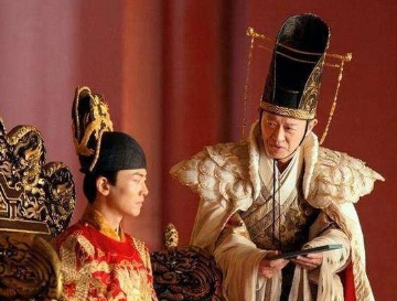 崇祯皇帝与魏忠贤：明朝垮台的深层原因