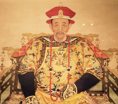 康熙皇帝对西学的态度：开放与接纳