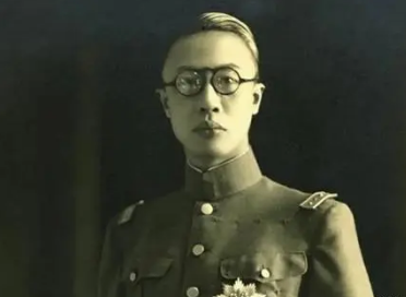 溥仪英语水平怎么样?揭秘清朝末代皇帝的外语才能
