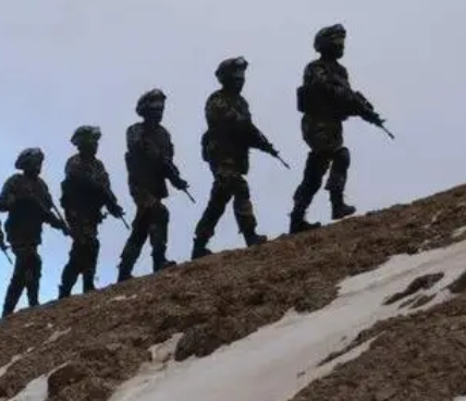 昆仑山的神秘守卫：重兵把守的背后