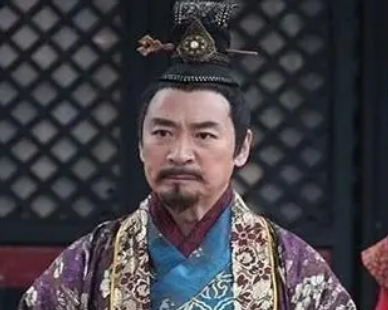 The wisdom and bravery of Li Yuan versus the downfall of Yang Guang: a game of power