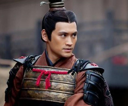 Liu Xiu and the Royal Family of the Western Han Dynasty: Two Different Approaches to Handling Imperial Power