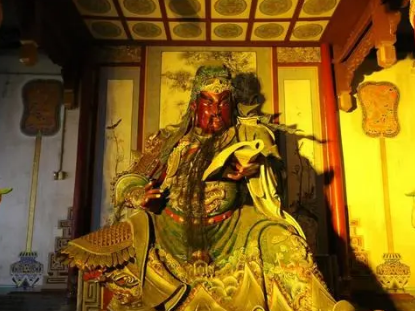 关羽：英勇的武将，荣耀的归宿