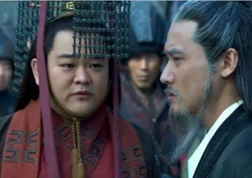 出师表的真相是什么？诸葛亮向刘禅传达了什么信息？