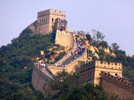 长城的千年之谜：屹立不倒的秘密与建造方式
