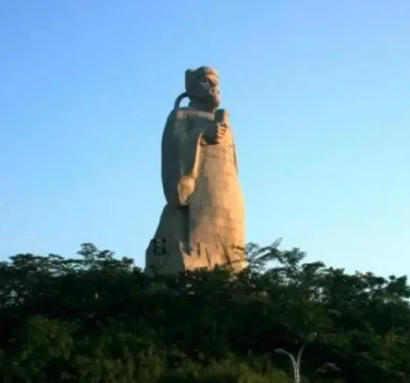简析“与浩初上人同看山寄京华亲故”的千古魅力