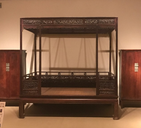 故宫的床为什么那么小？揭秘古代皇室的生活奥秘