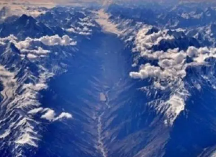 昆仑山之谜：中国古代皇帝不选择此地修建陵墓是为何?