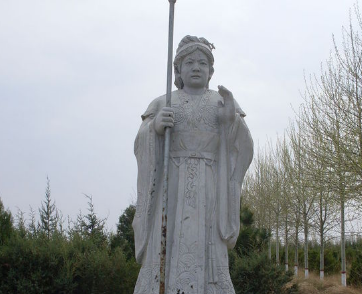 历史上真的存在佘太君这个人物吗？佘太君是真实还是虚构的？
