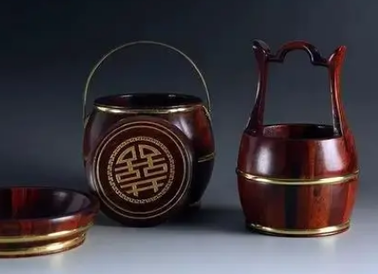 古代女子出嫁的陪嫁品：一窥千年婚姻文化