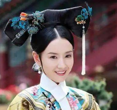 纯贵妃与嘉贵妃：皇宫中的高低之争