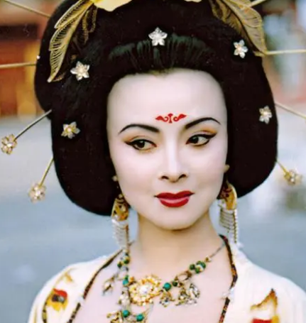 杨贵妃：唐玄宗的宠爱，真实的美丽