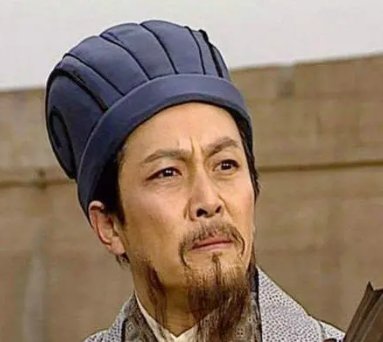诸葛亮与姜维：接班人的选择与北伐战略的差异