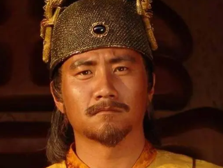 明朝内阁的地位与角色：从宰相到秘书处