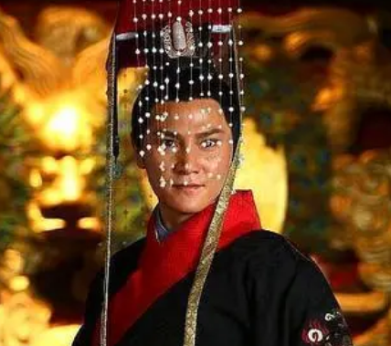 宋高宗赵构为何非杀岳飞不可？当时背景是什么样的？