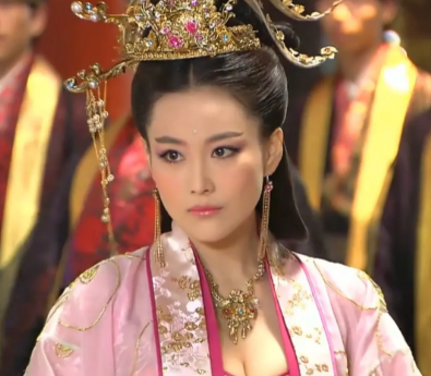妲己最爱的男人是谁？
