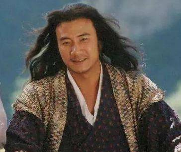 揭秘乔峰的爱情世界：为何他始终未婚？