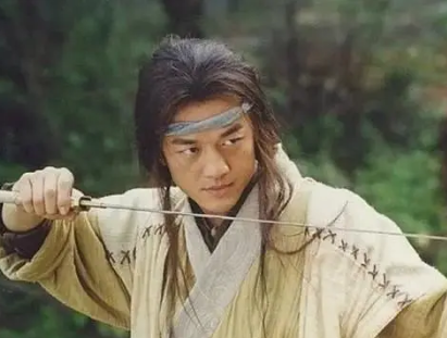令狐冲与杨过：两位武侠英雄的主角光环之争