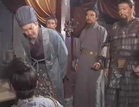 诸葛亮挥泪斩马谡：历史真相与马谡的最终结局