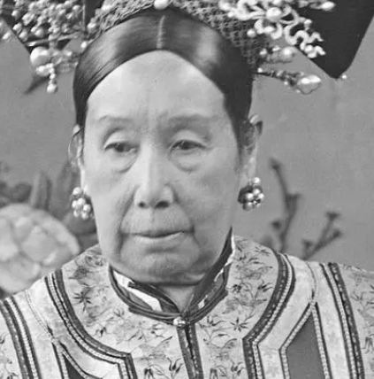 慈禧的冬季三事：太监宫女的恐惧之源