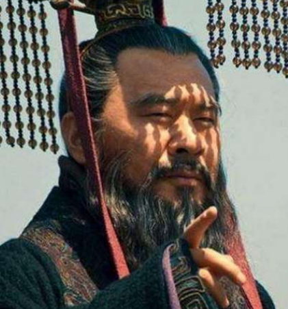 曹操一生中没有负两个人，这两个人是谁？