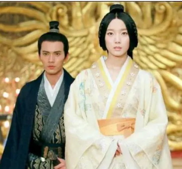 古人衣服的袖子机关：神奇的设计之谜