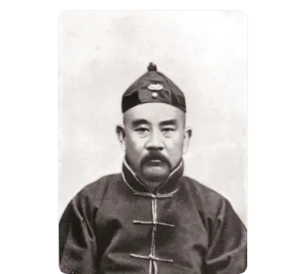 溥仪历史：从皇帝到平民的跌宕人生