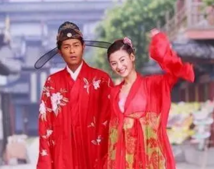 “河东狮吼”与哪位北宋大文豪有关？