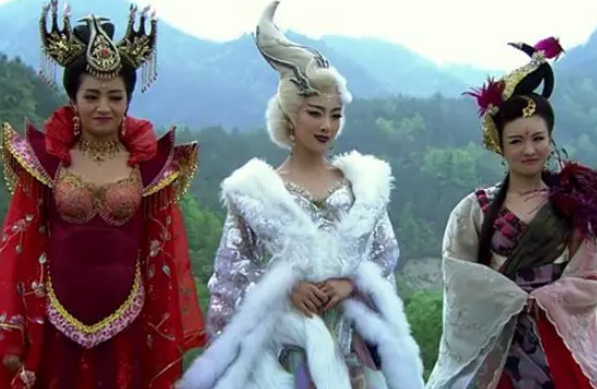 女娲与三妖：纣王的迷惑与毁灭