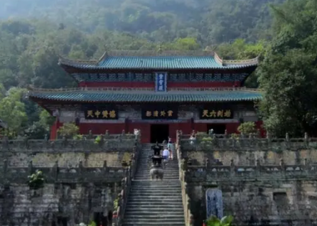 道士的盛世与乱世：神秘的面纱背后的智慧