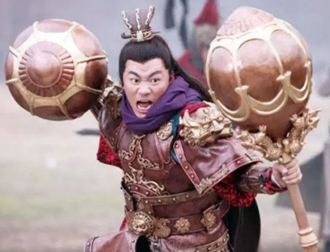 历史上真有用双锤的武将吗？他是谁？