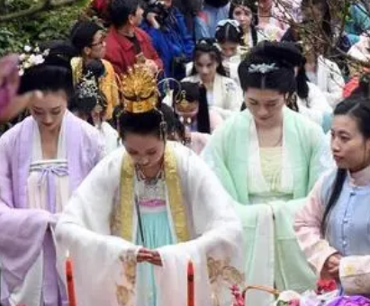 花朝节的风俗：春天的盛宴