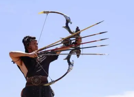 古代打仗弓箭射完了怎么办？揭秘古代战争的应急策略