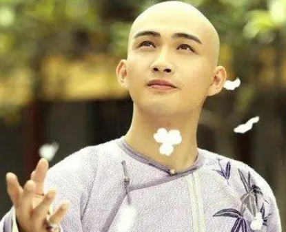 赏析纳兰·容若的古典诗歌艺术，作品是什么样的？